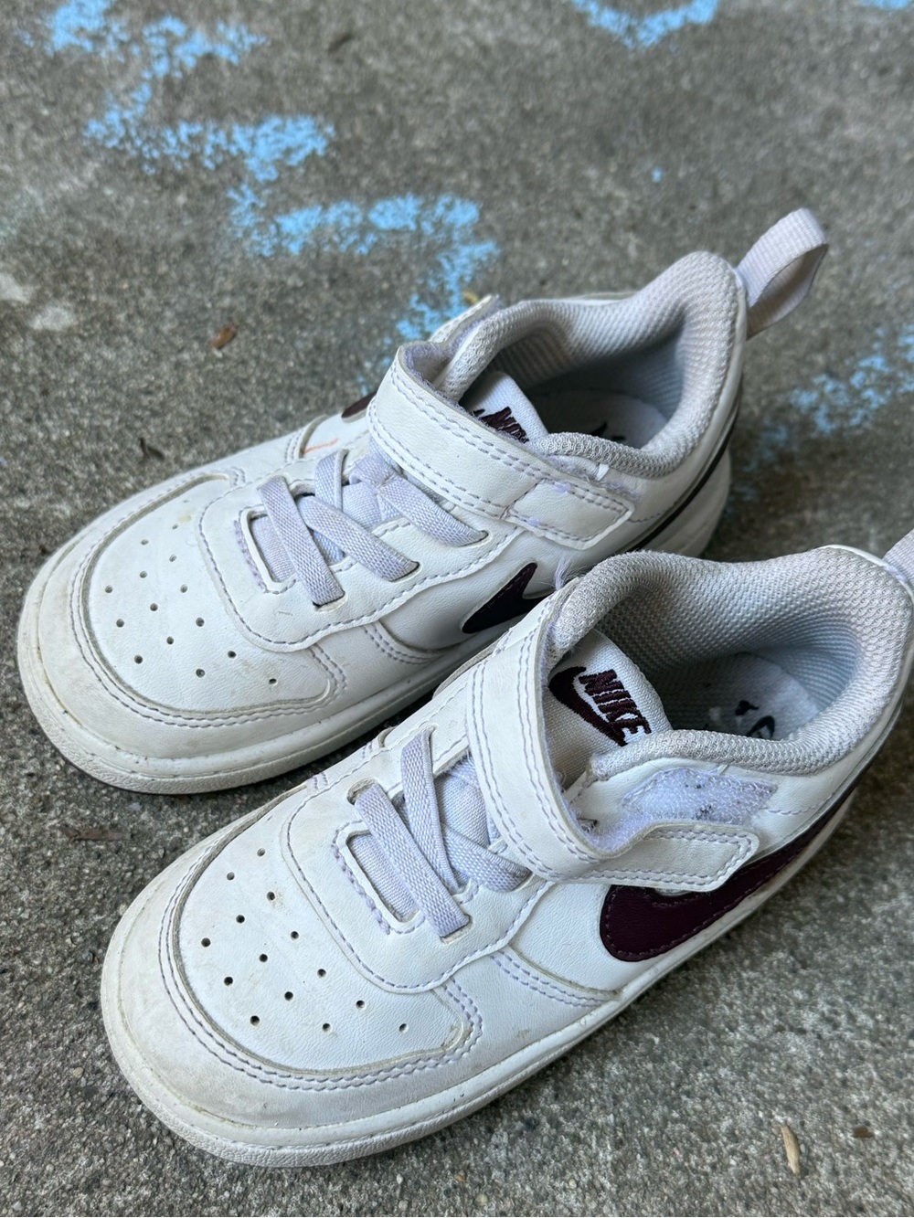 Nike Kids White Sneakers with Burgundy Swoosh